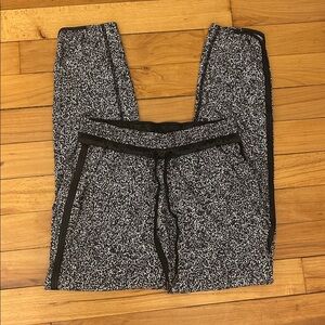 Lululemon Speckled Pattern On The Go Jogger Pants